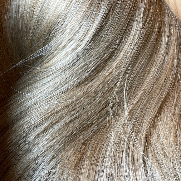NWT 15” approx light blonde sandy lights bangs human blended wig ombré gradient - Picture 16 of 16